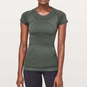 Lululemon swiftly crew short sleeve